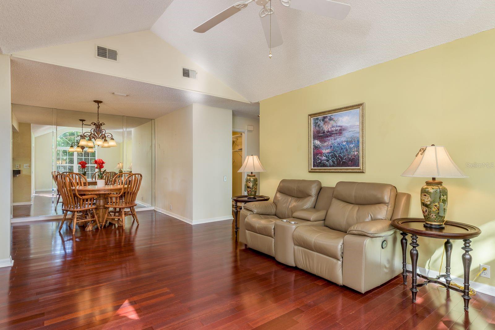 Image 9 of 45 For 334 Los Prados Drive 421