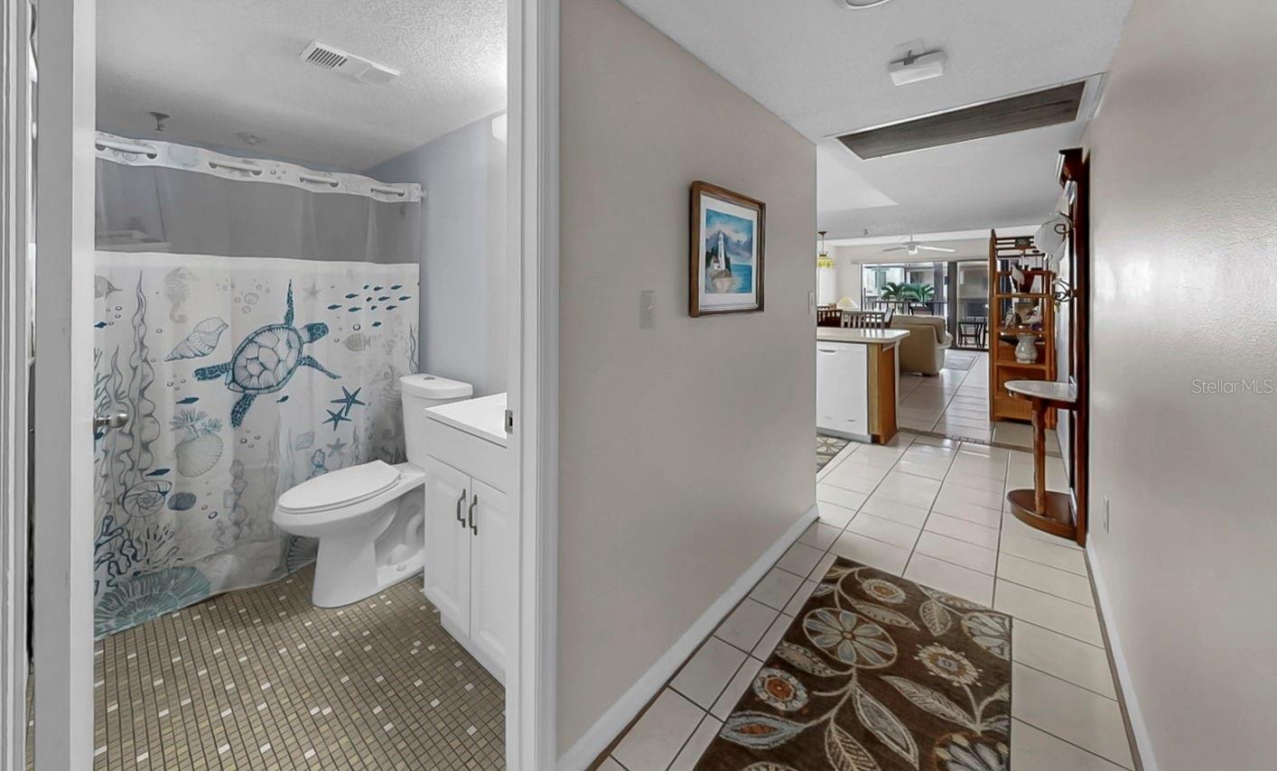 Image 13 of 50 For 14001 Gulf Boulevard 206