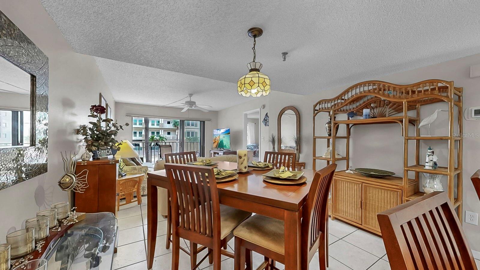 Image 21 of 50 For 14001 Gulf Boulevard 206