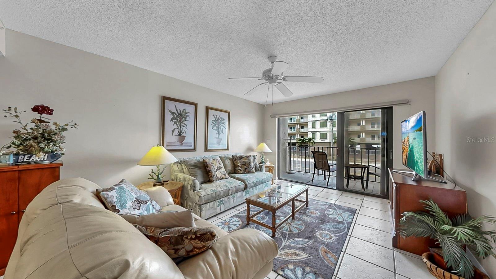 Image 24 of 50 For 14001 Gulf Boulevard 206