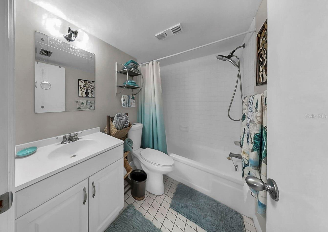 Image 30 of 50 For 14001 Gulf Boulevard 206
