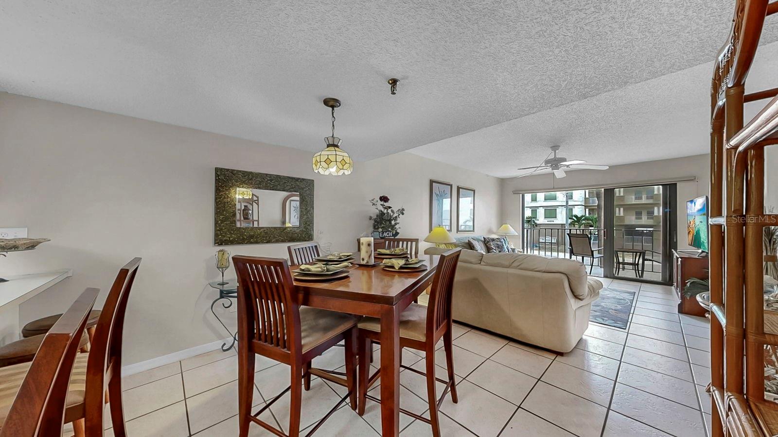 Image 33 of 50 For 14001 Gulf Boulevard 206