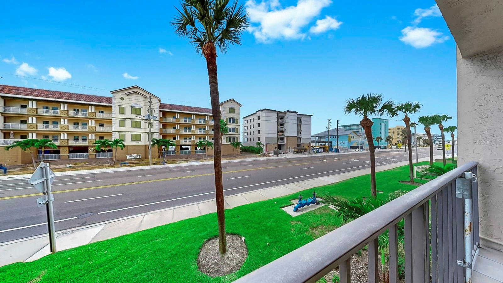 Image 37 of 50 For 14001 Gulf Boulevard 206