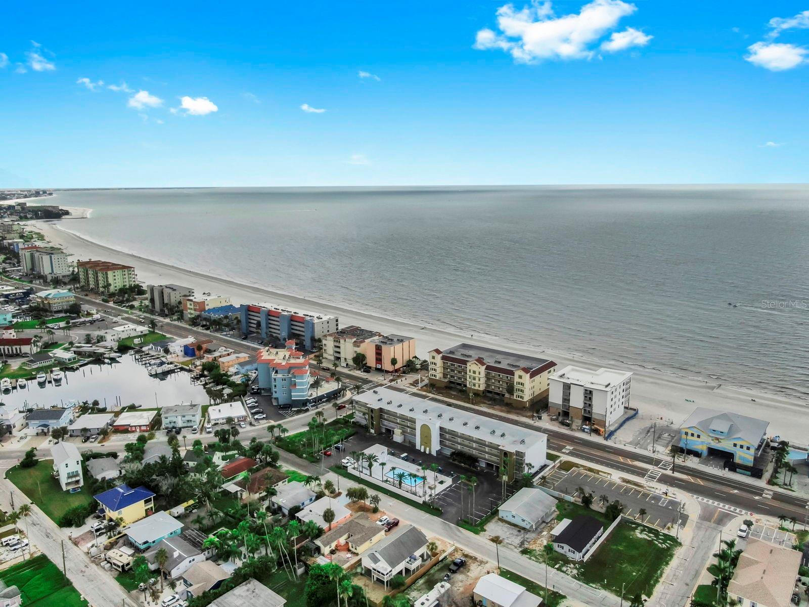 Image 46 of 50 For 14001 Gulf Boulevard 206