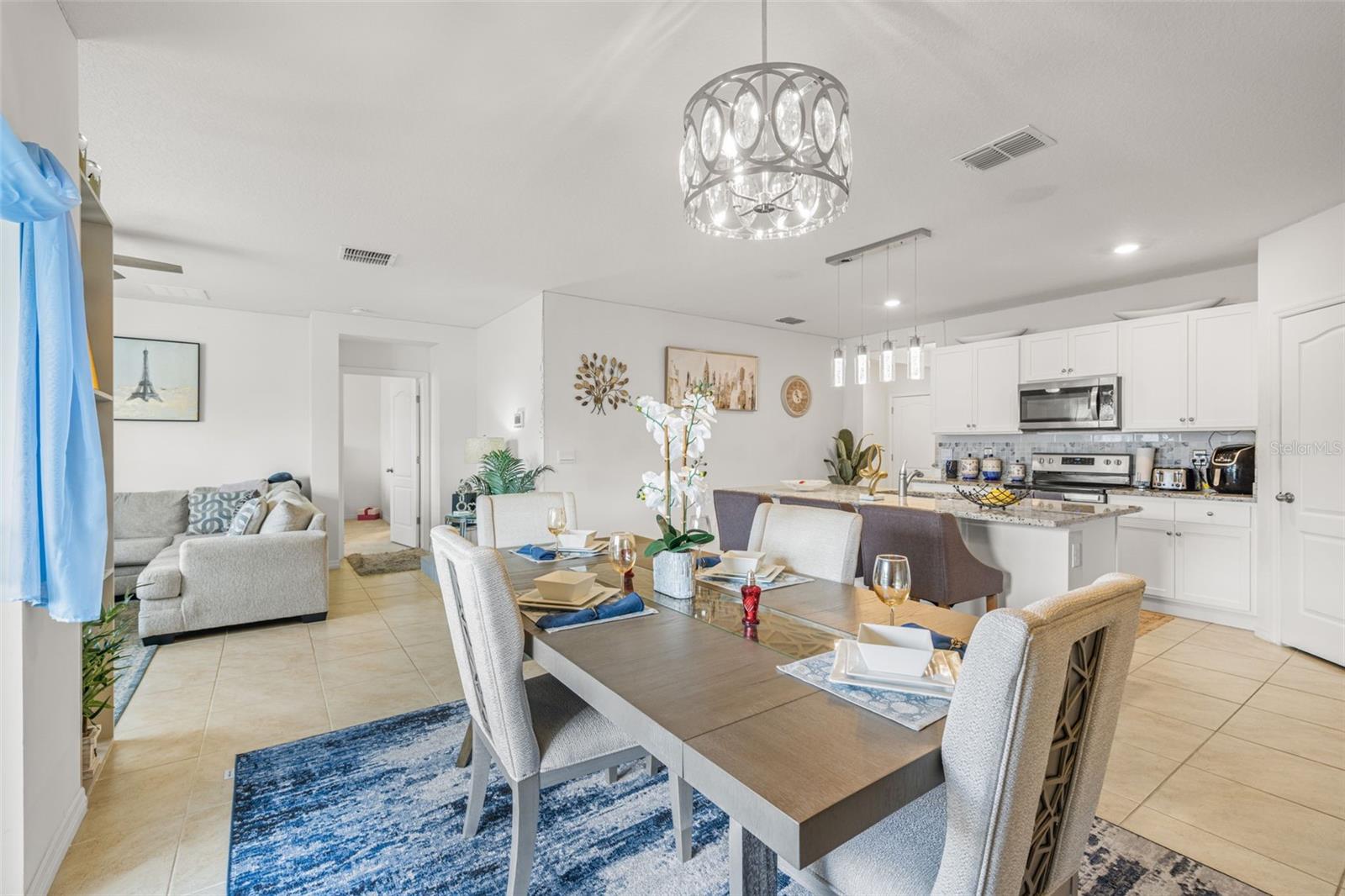 Image 13 of 33 For 4344 Deleon Street