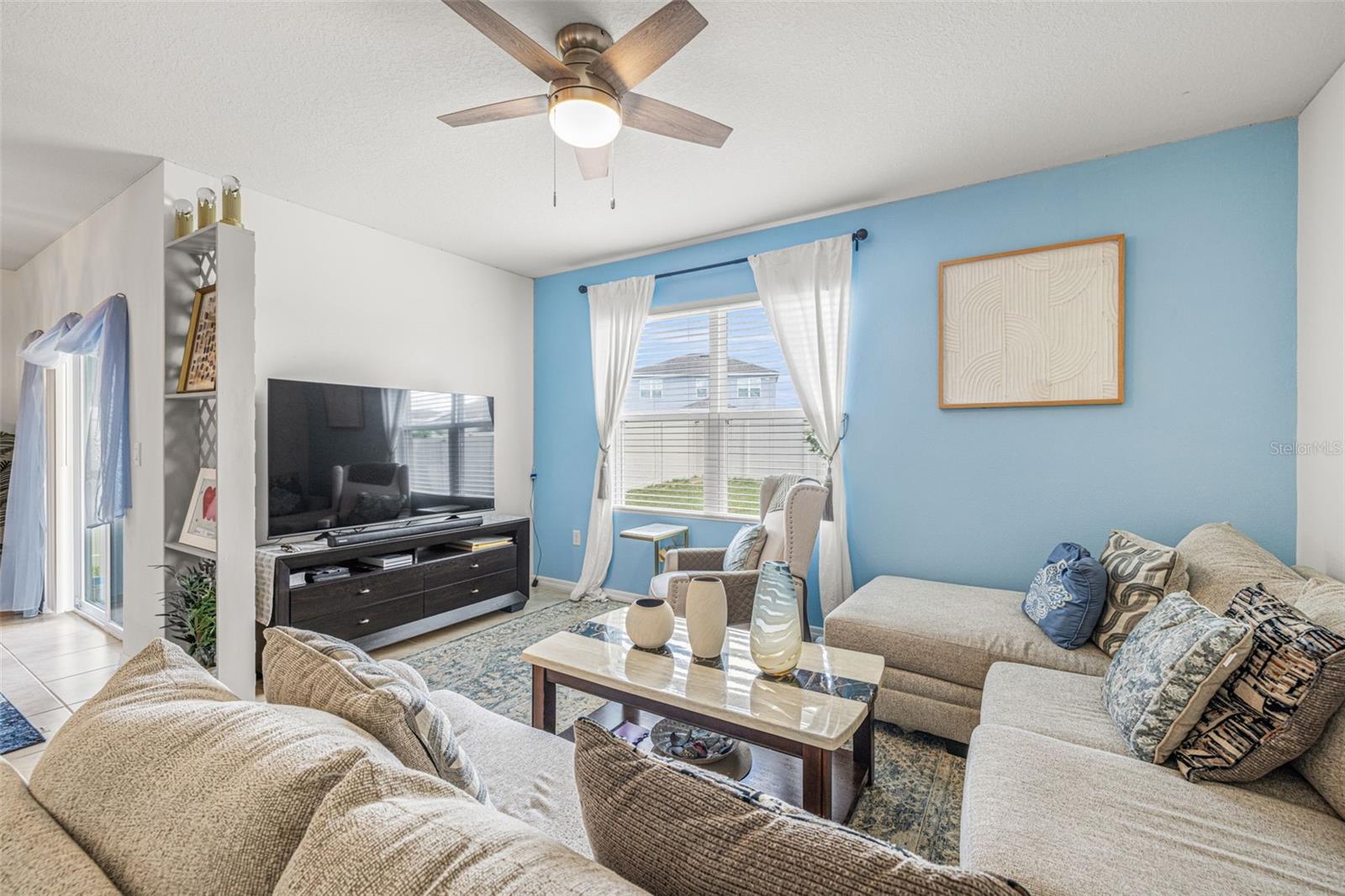 Image 16 of 33 For 4344 Deleon Street