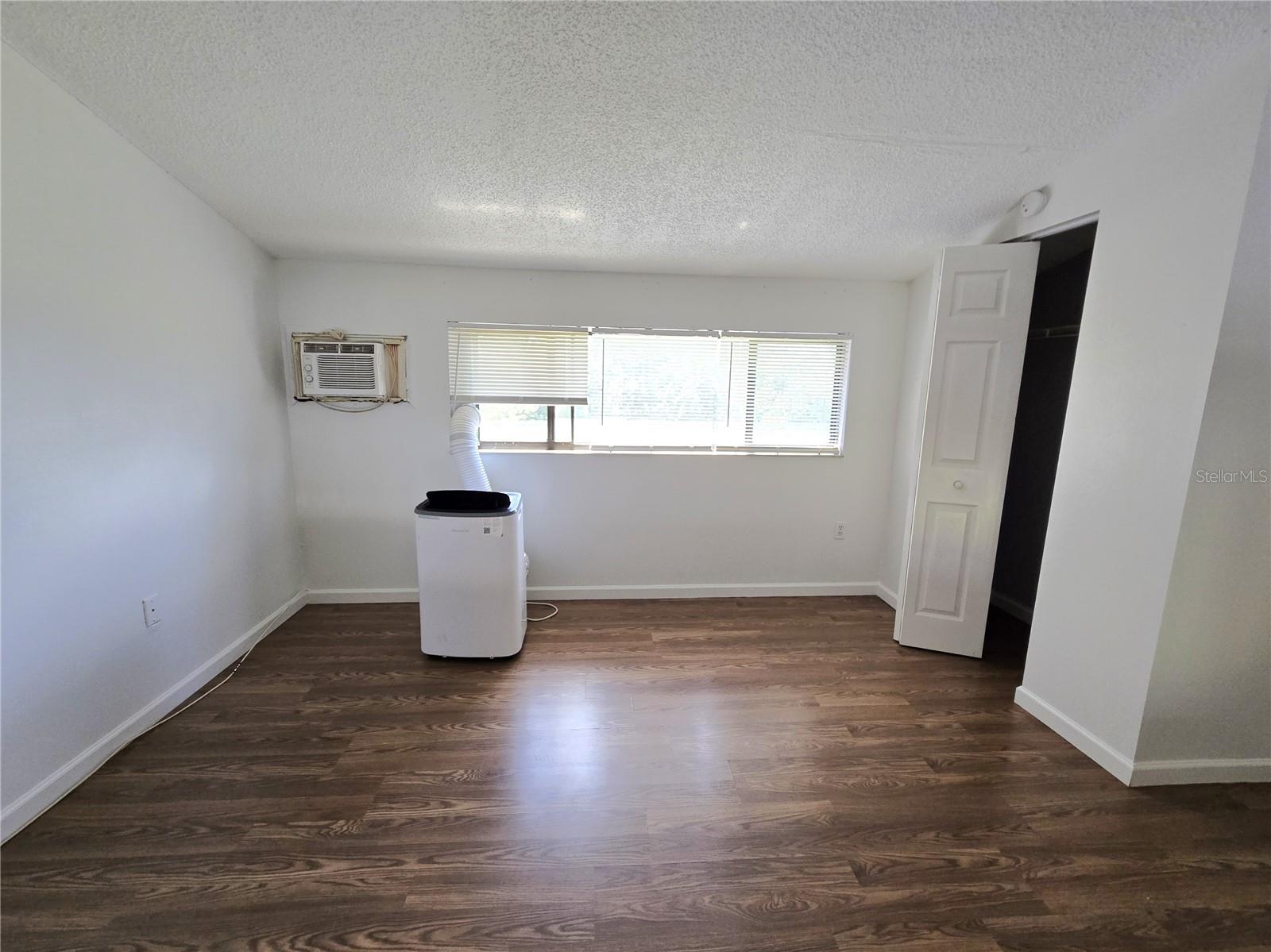 Image 14 of 21 For 2166 Bradford Street 126