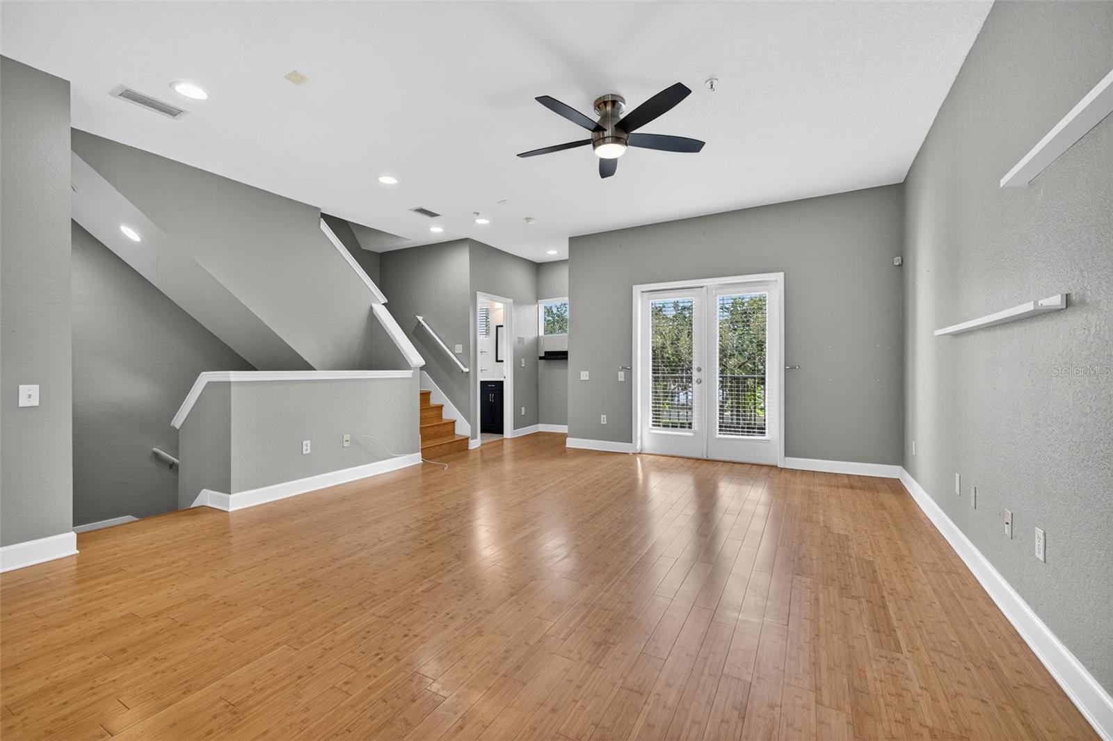 Image 12 of 36 For 821 100th Avenue N