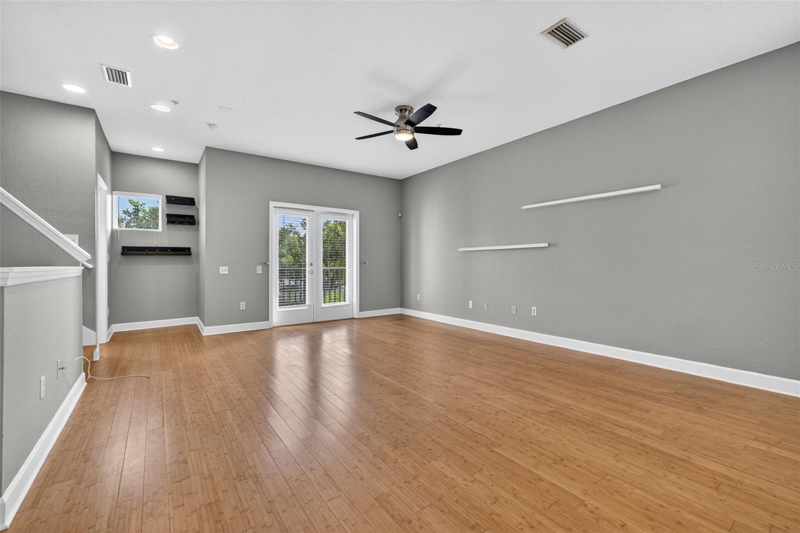 Image 14 of 36 For 821 100th Avenue N