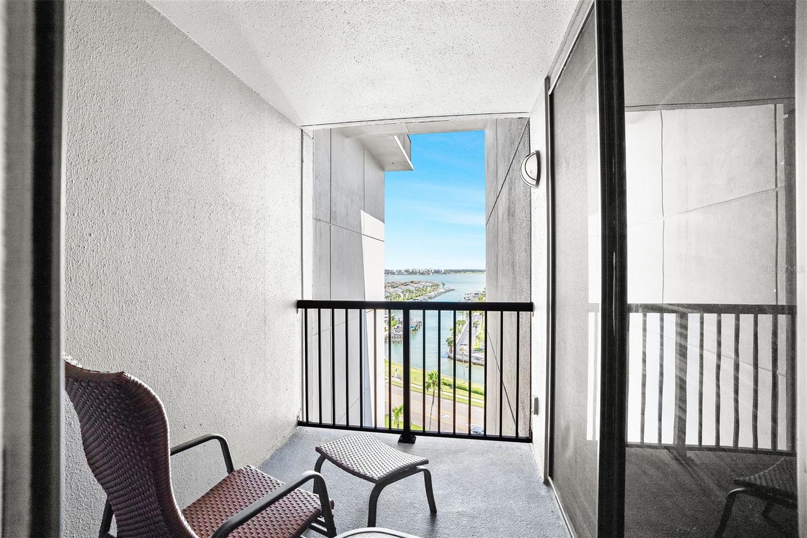 Image 53 of 72 For 1600 Gulf Boulevard 1016