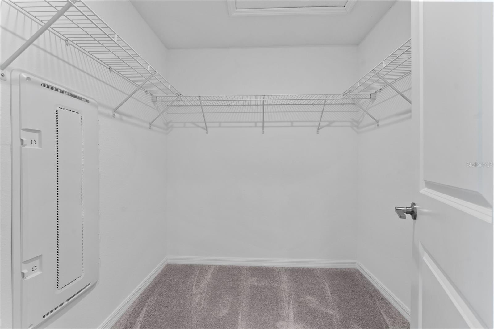 Image 16 of 37 For 10220 Honey Hammock Way