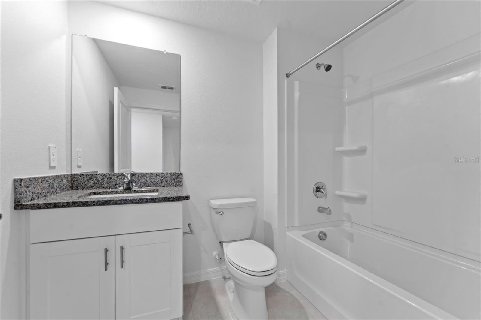 Image 21 of 37 For 10220 Honey Hammock Way