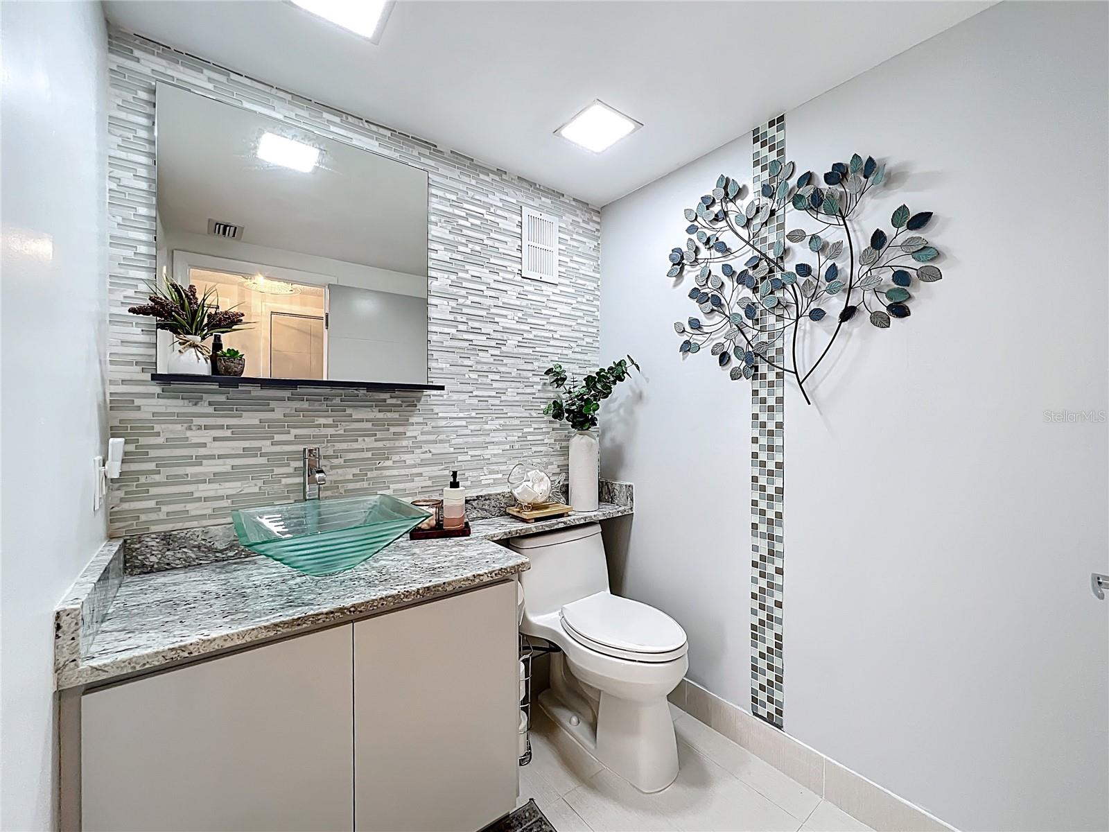 Image 14 of 43 For 3820 Gulf Boulevard 1001