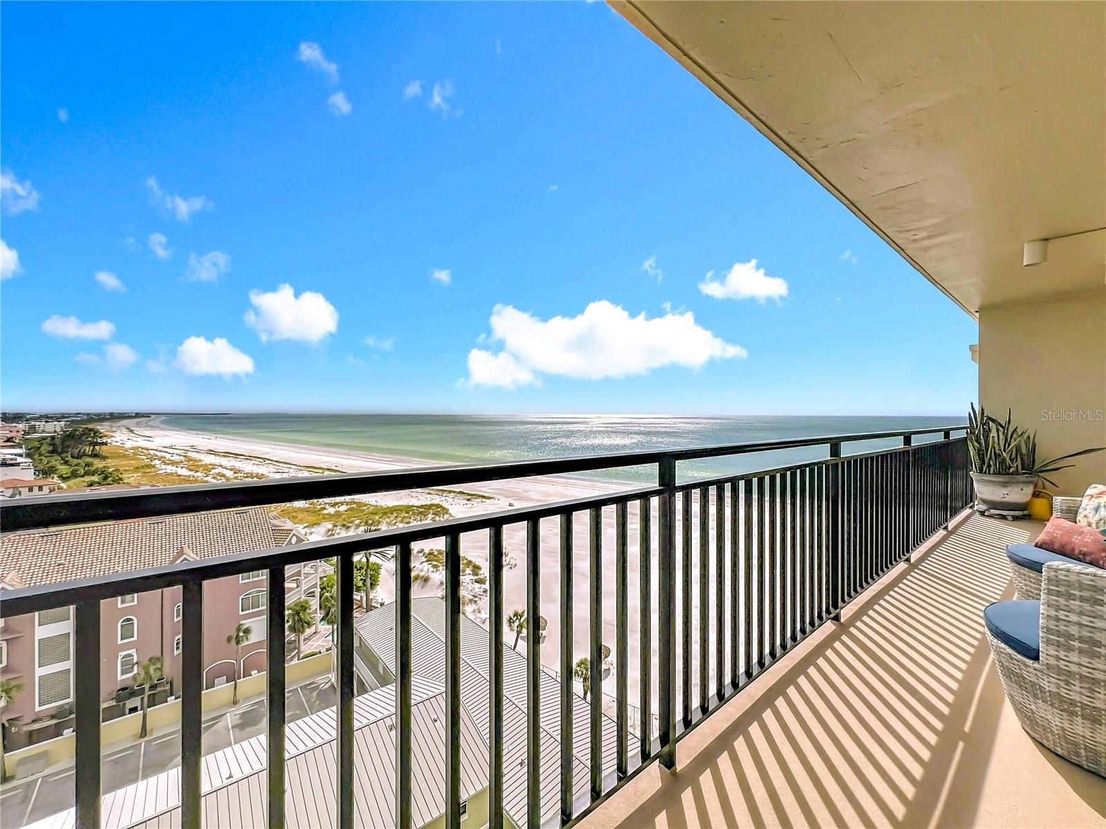 Image 31 of 43 For 3820 Gulf Boulevard 1001