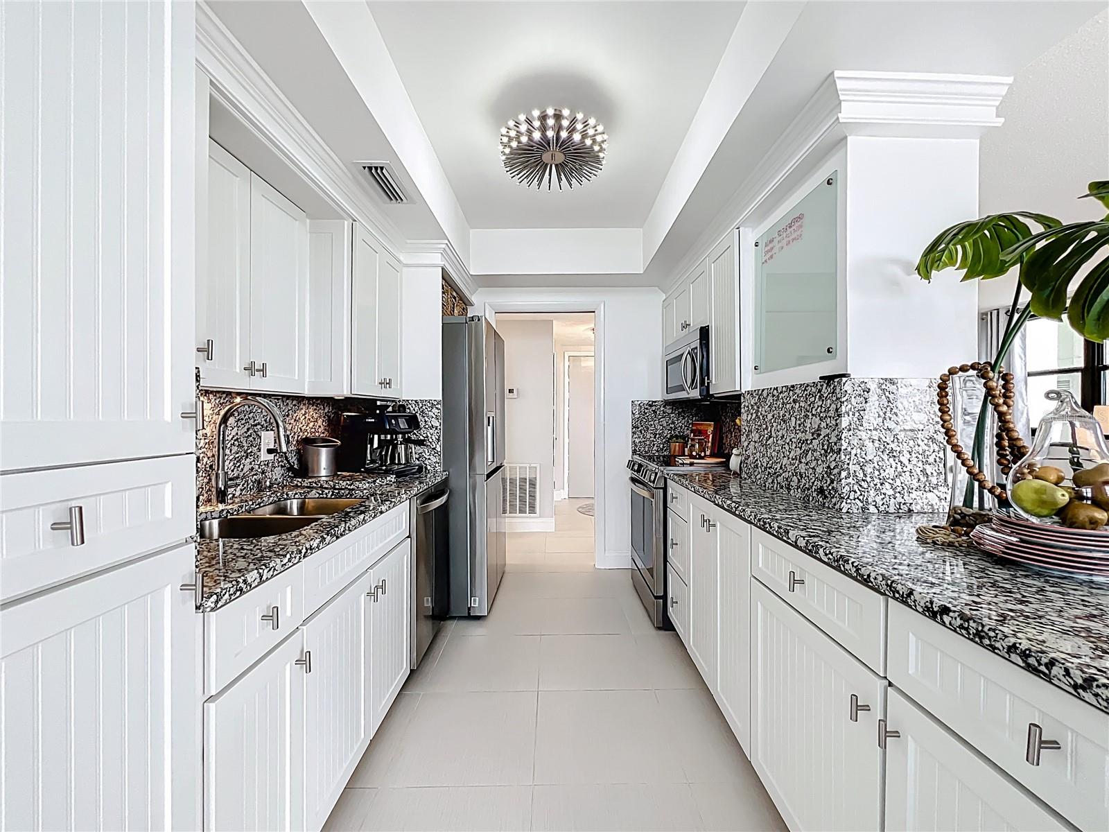 Image 9 of 43 For 3820 Gulf Boulevard 1001