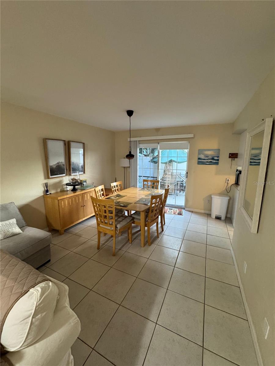 Image 3 of 42 For 1799 Highland Avenue 49