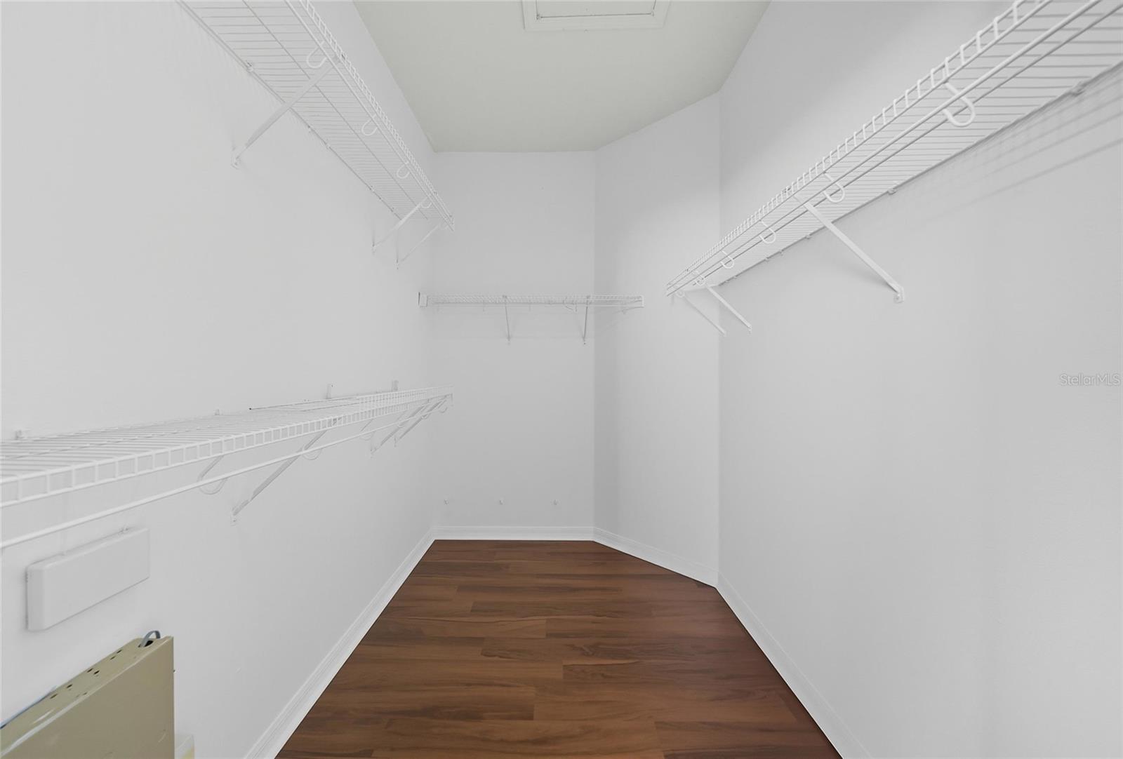 Image 24 of 38 For 8630 Sandy Plains Drive