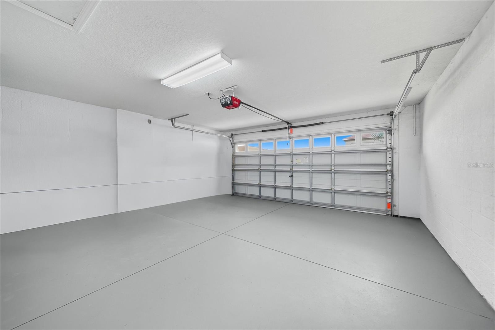 Image 25 of 38 For 8630 Sandy Plains Drive