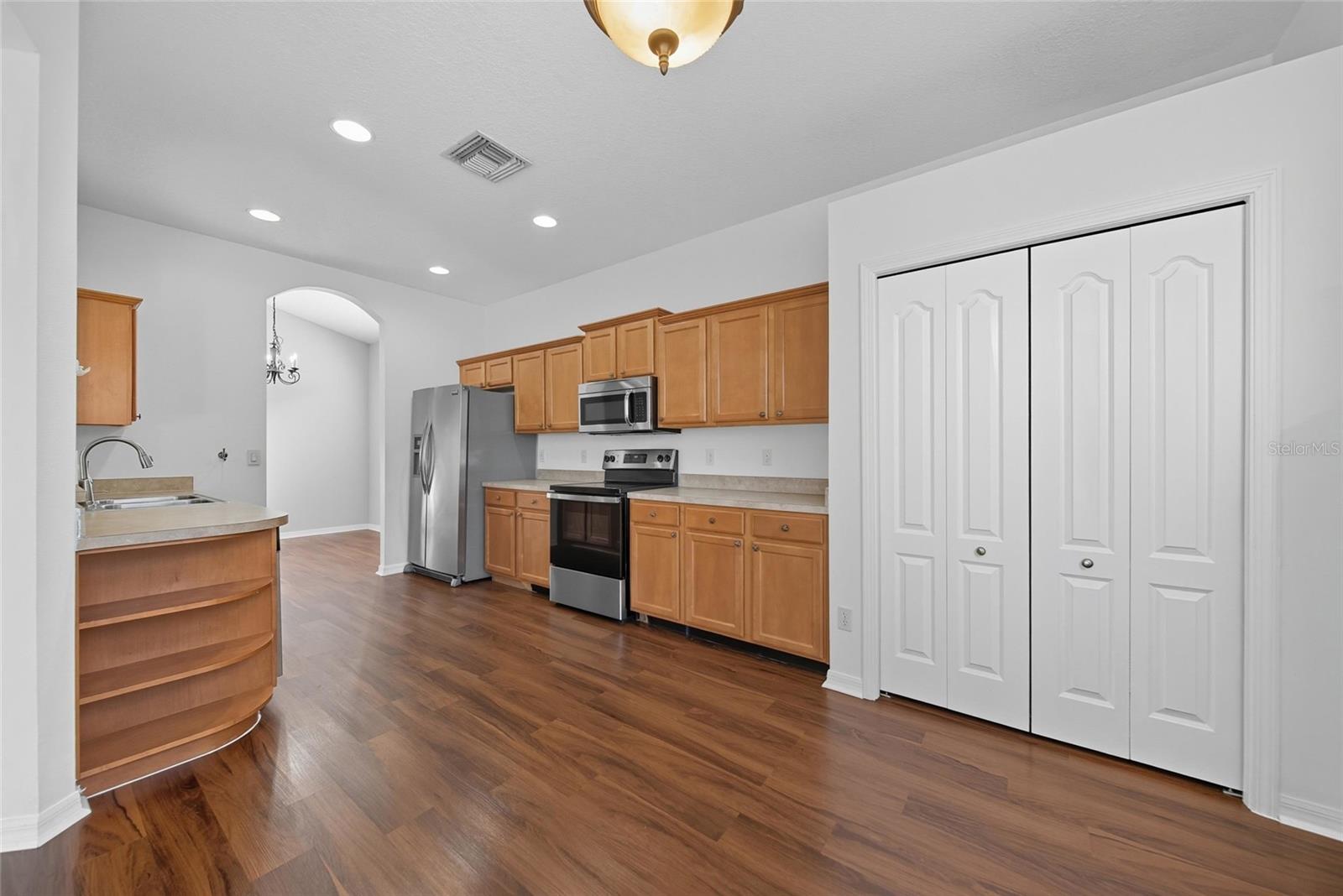 Image 9 of 38 For 8630 Sandy Plains Drive