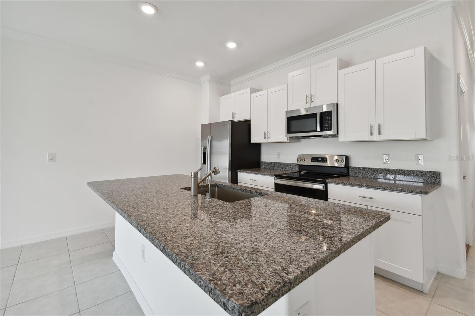 Image 14 of 80 For 9653 Ashworth Place