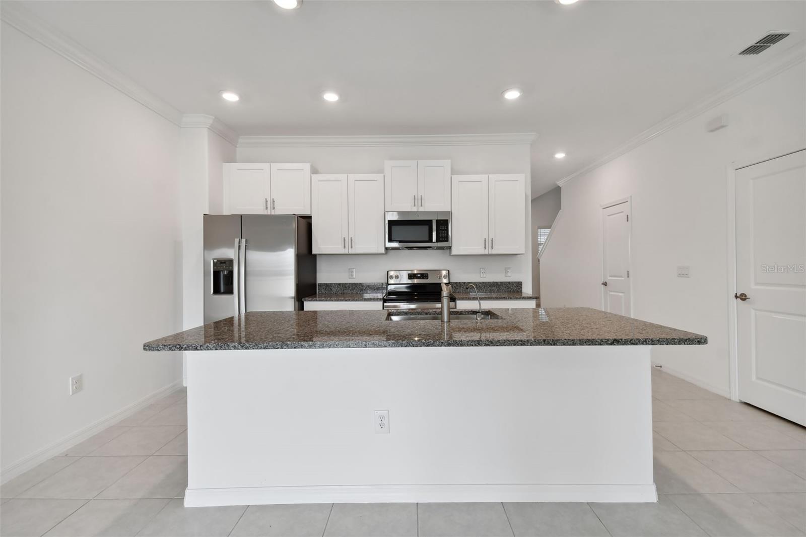 Image 18 of 80 For 9653 Ashworth Place