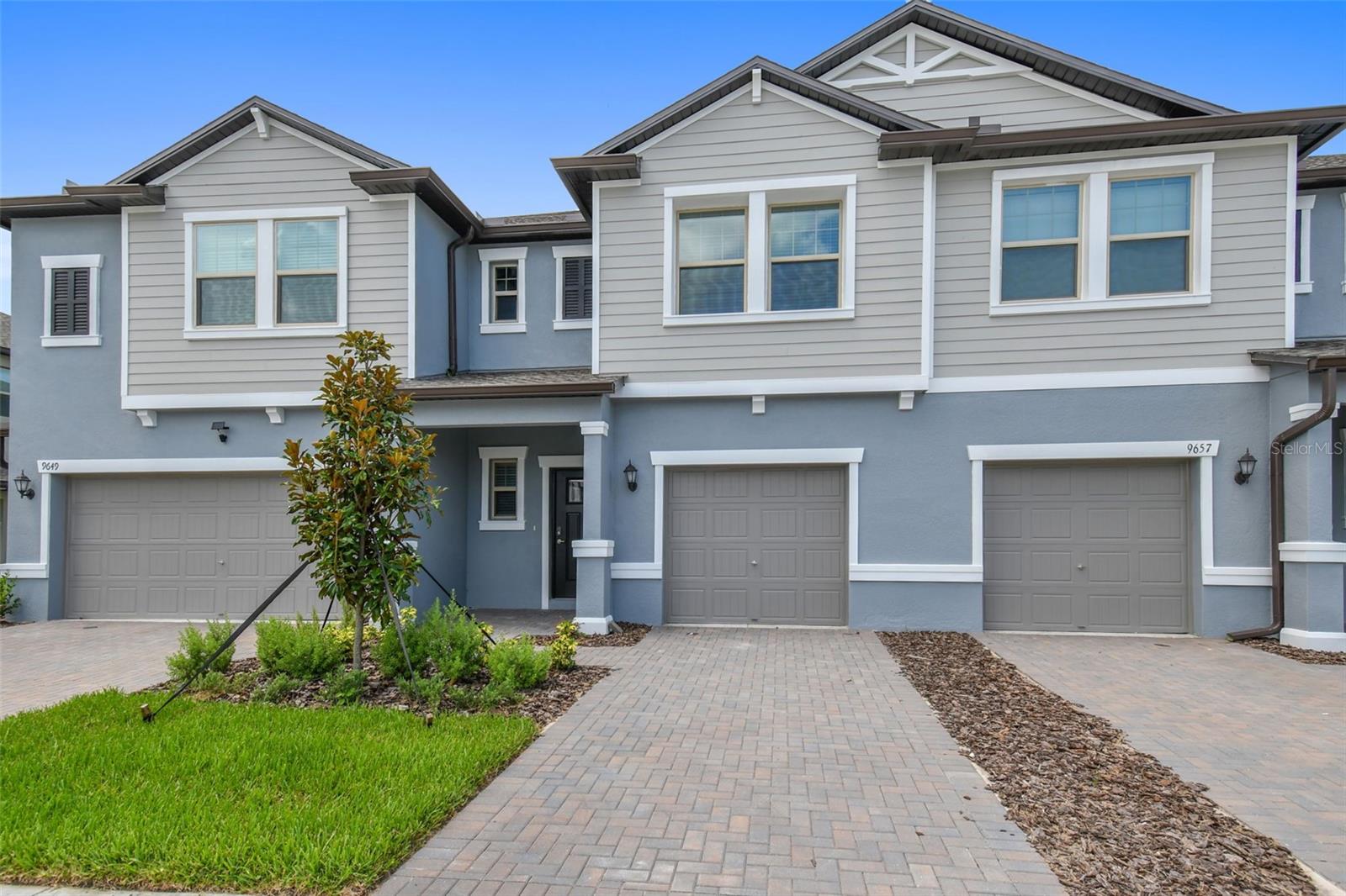 Image 3 of 80 For 9653 Ashworth Place