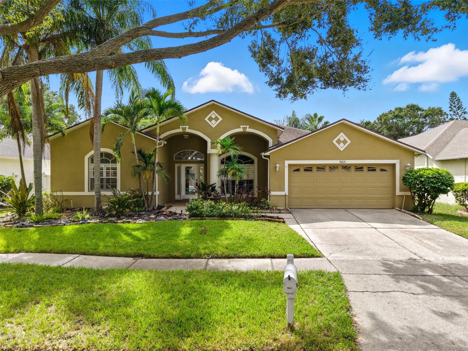 Details for 9215 Estate Cove Circle, RIVERVIEW, FL 33578