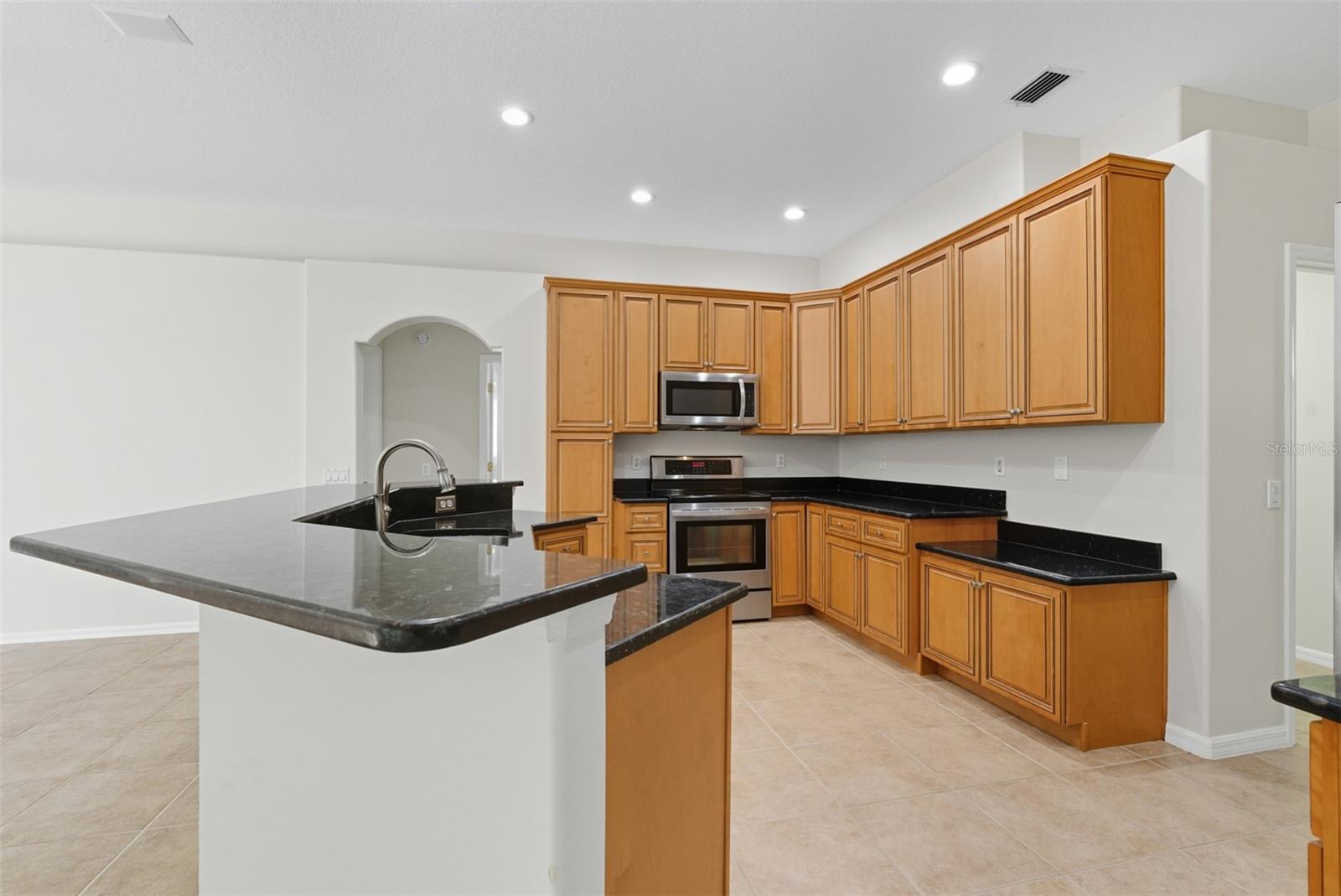 Image 15 of 67 For 9215 Estate Cove Circle