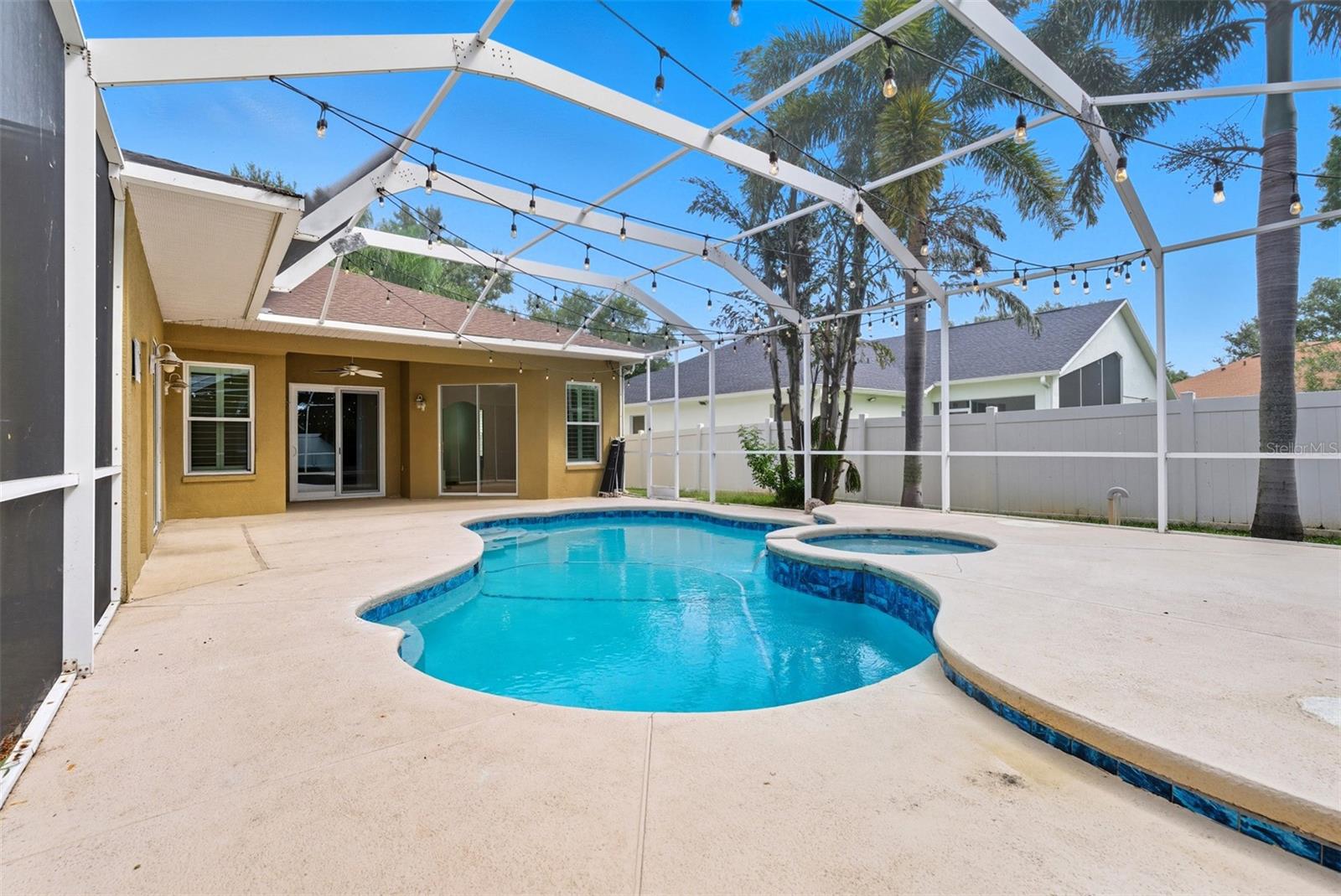 Image 43 of 67 For 9215 Estate Cove Circle