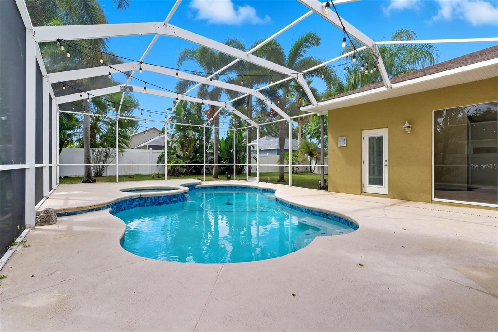 Image 45 of 67 For 9215 Estate Cove Circle