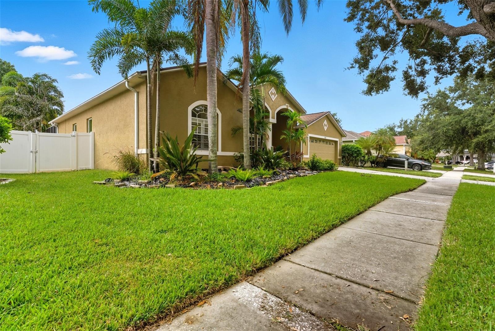 Image 49 of 67 For 9215 Estate Cove Circle