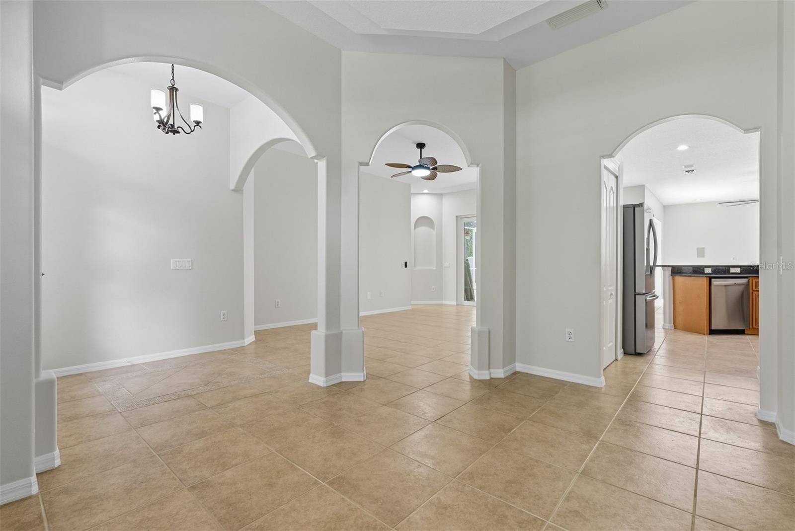 Image 9 of 67 For 9215 Estate Cove Circle