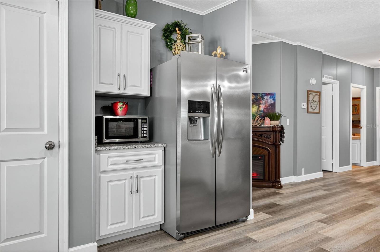 Image 16 of 27 For 14346 Nectarine Street