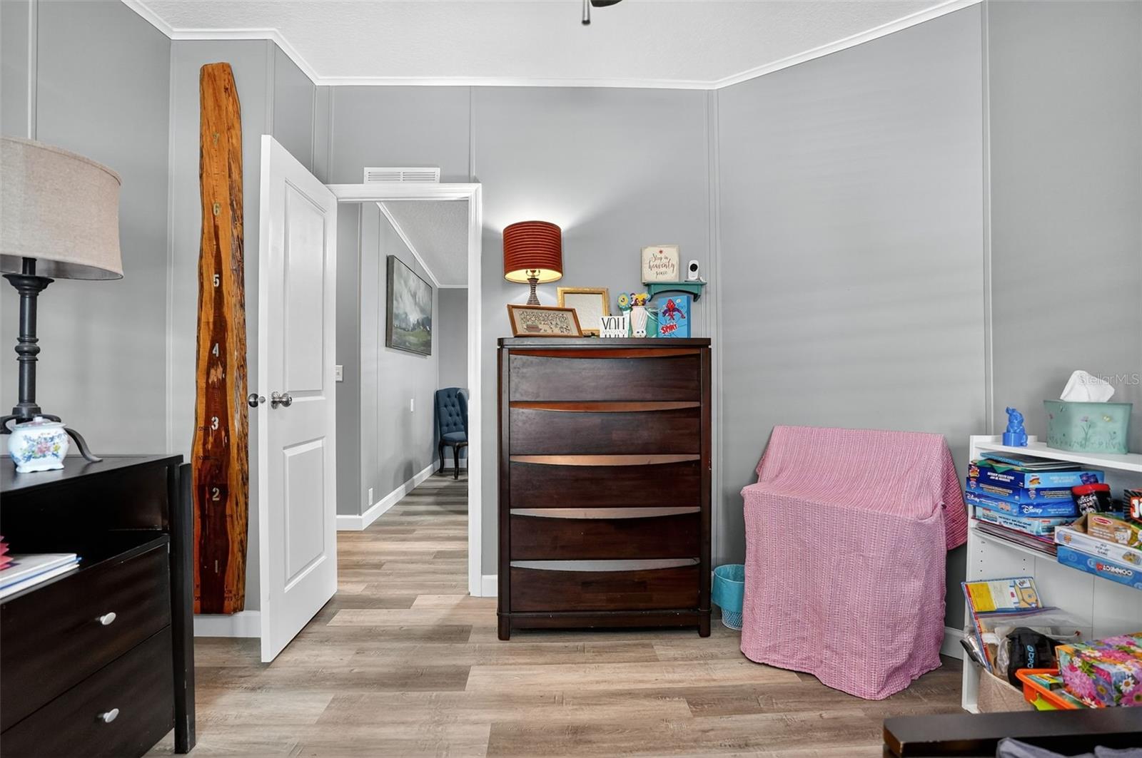 Image 20 of 27 For 14346 Nectarine Street