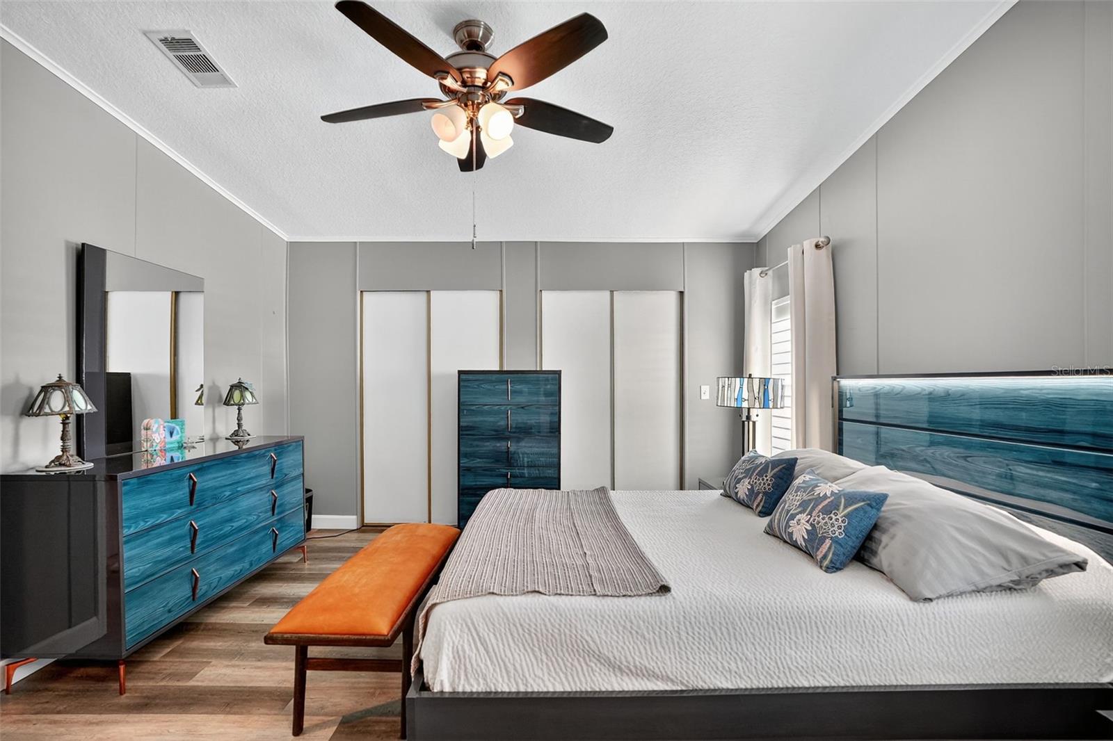 Image 23 of 27 For 14346 Nectarine Street