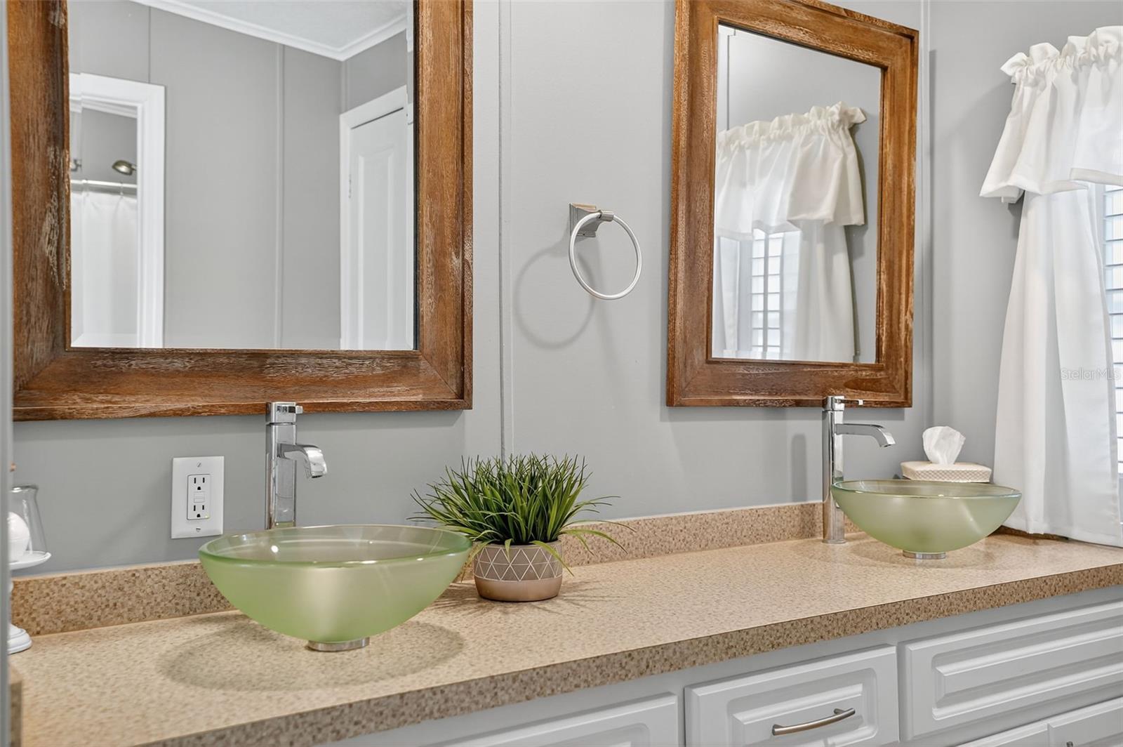 Image 27 of 27 For 14346 Nectarine Street