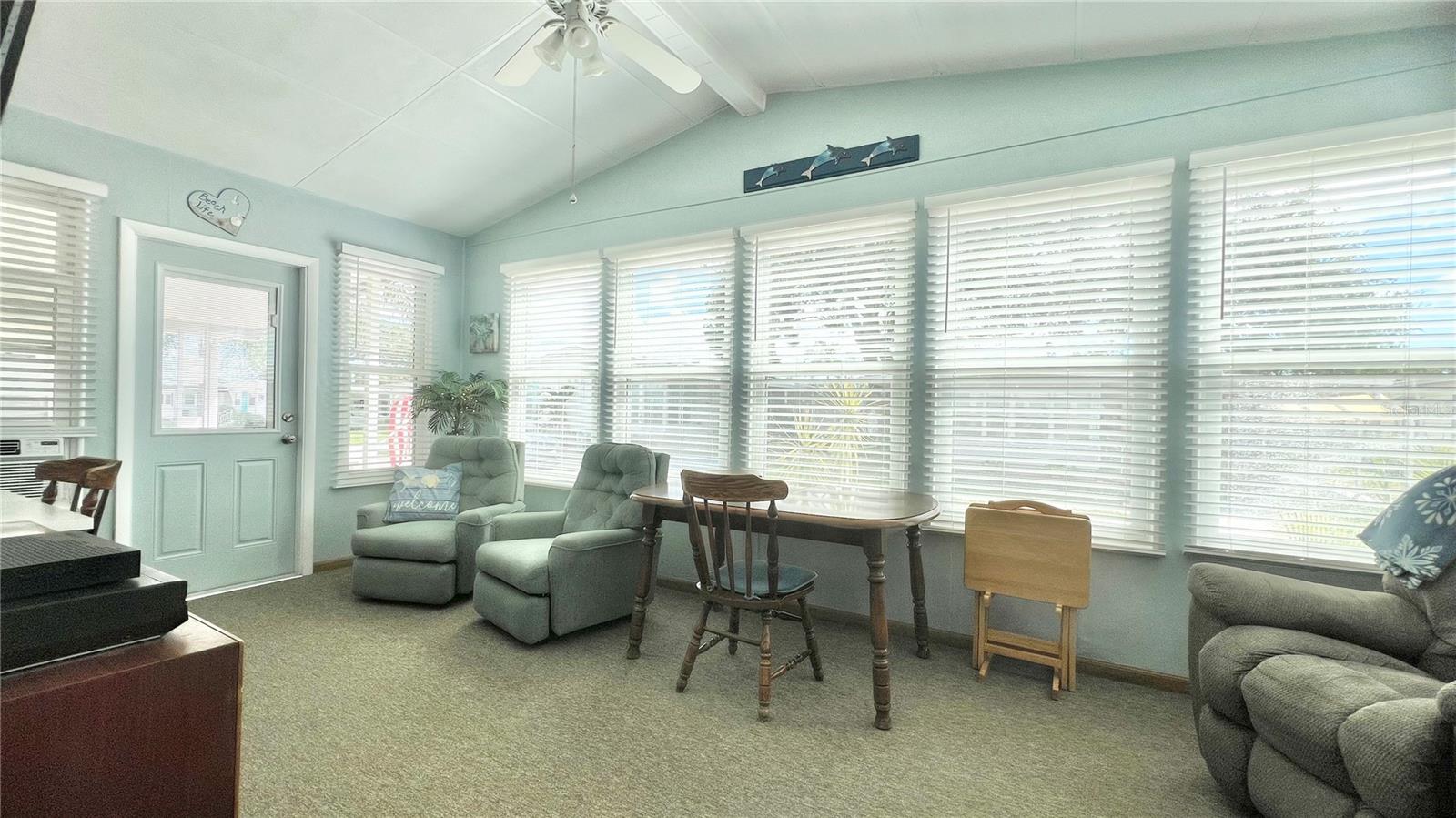 Image 12 of 76 For 1100 Belcher Road S 343