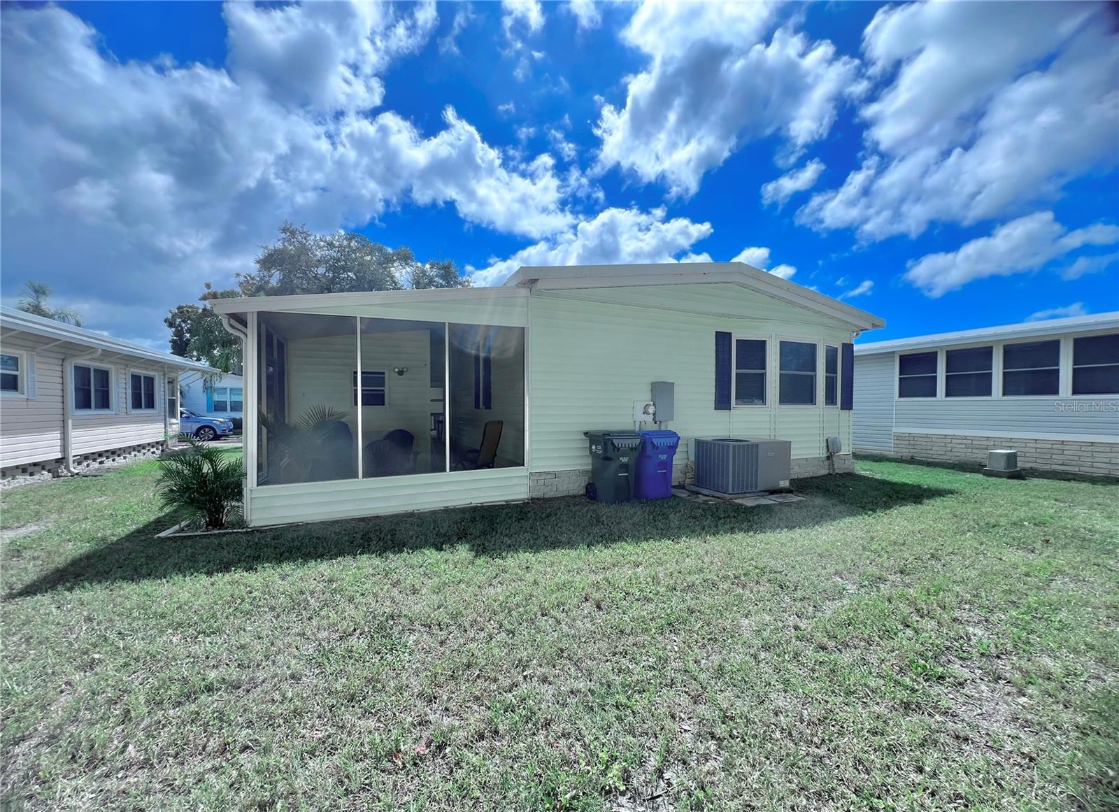 Image 4 of 76 For 1100 Belcher Road S 343