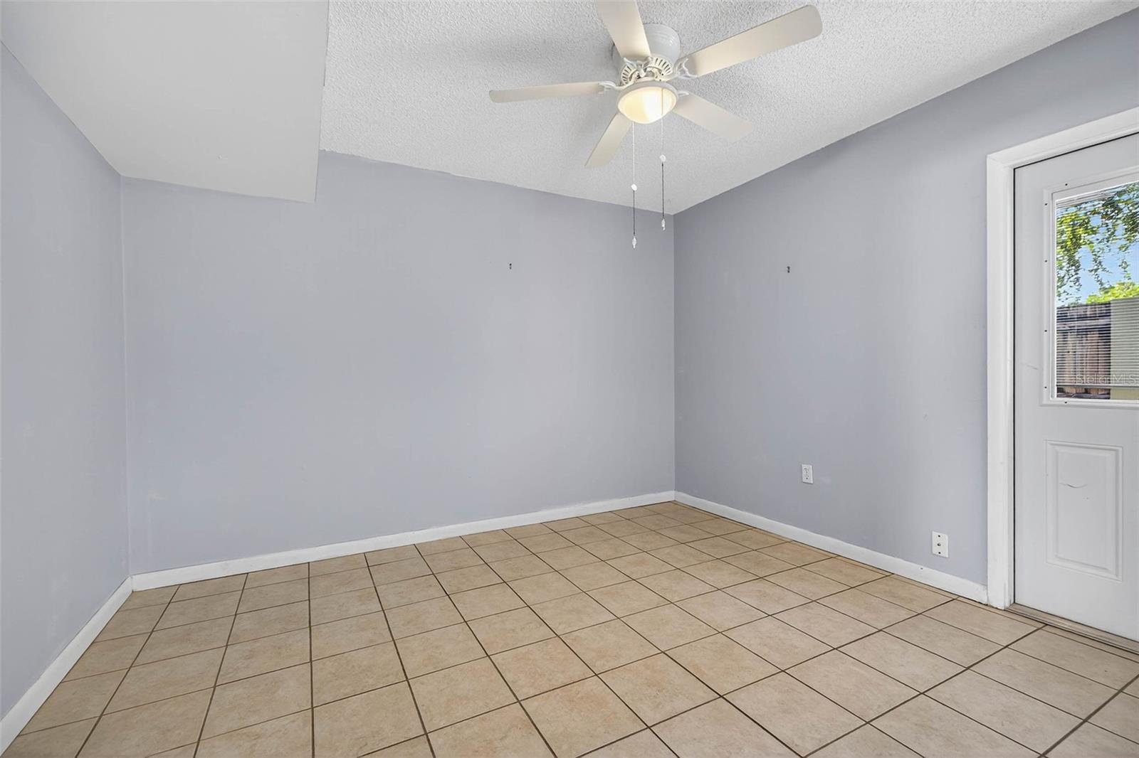 Image 10 of 16 For 1578 70th Street N