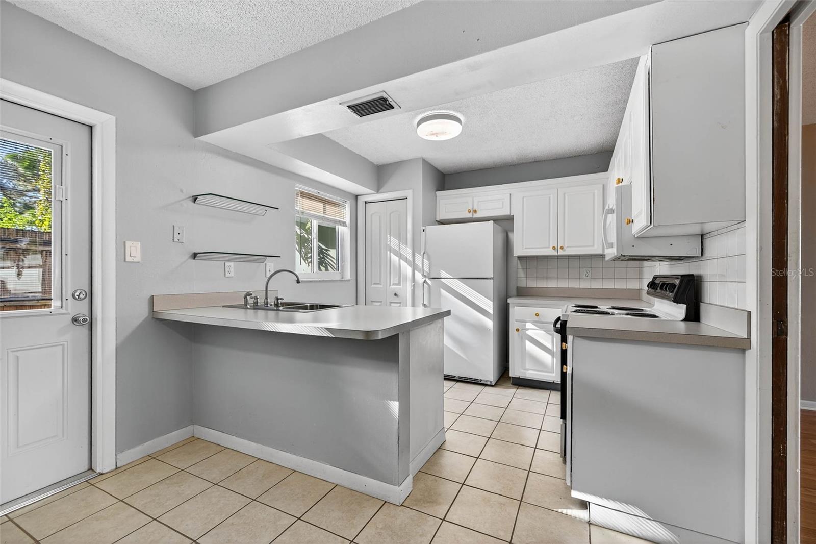Image 8 of 16 For 1578 70th Street N