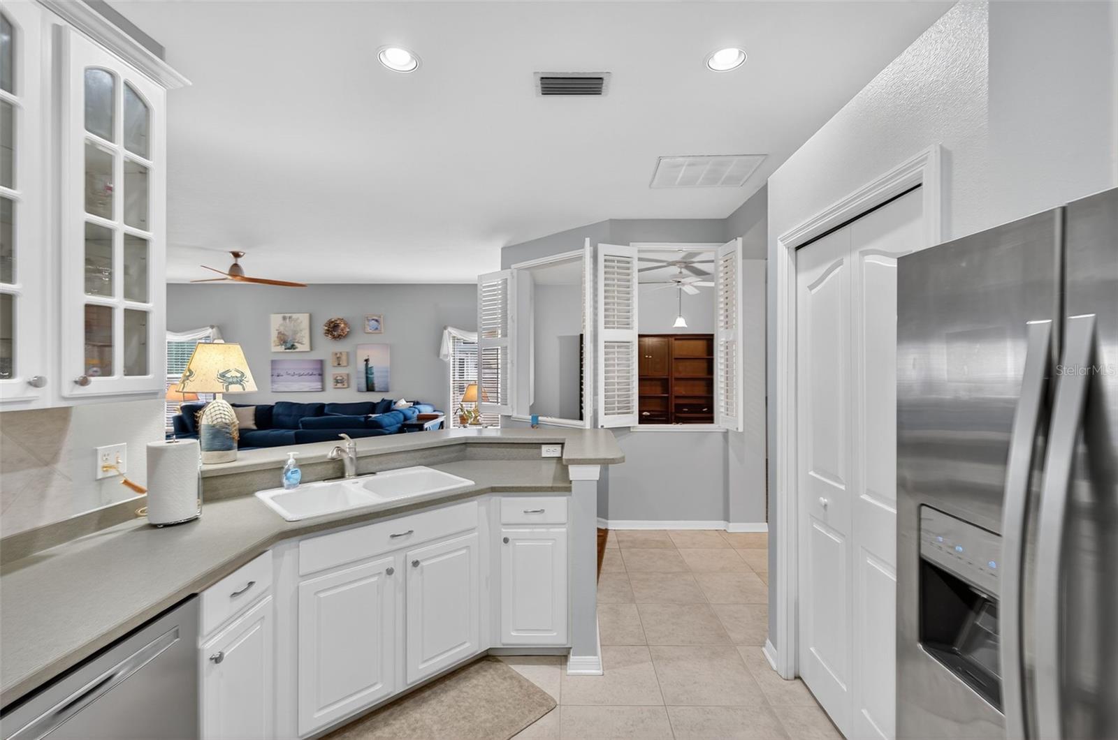 Image 30 of 75 For 10123 Mowry Lane