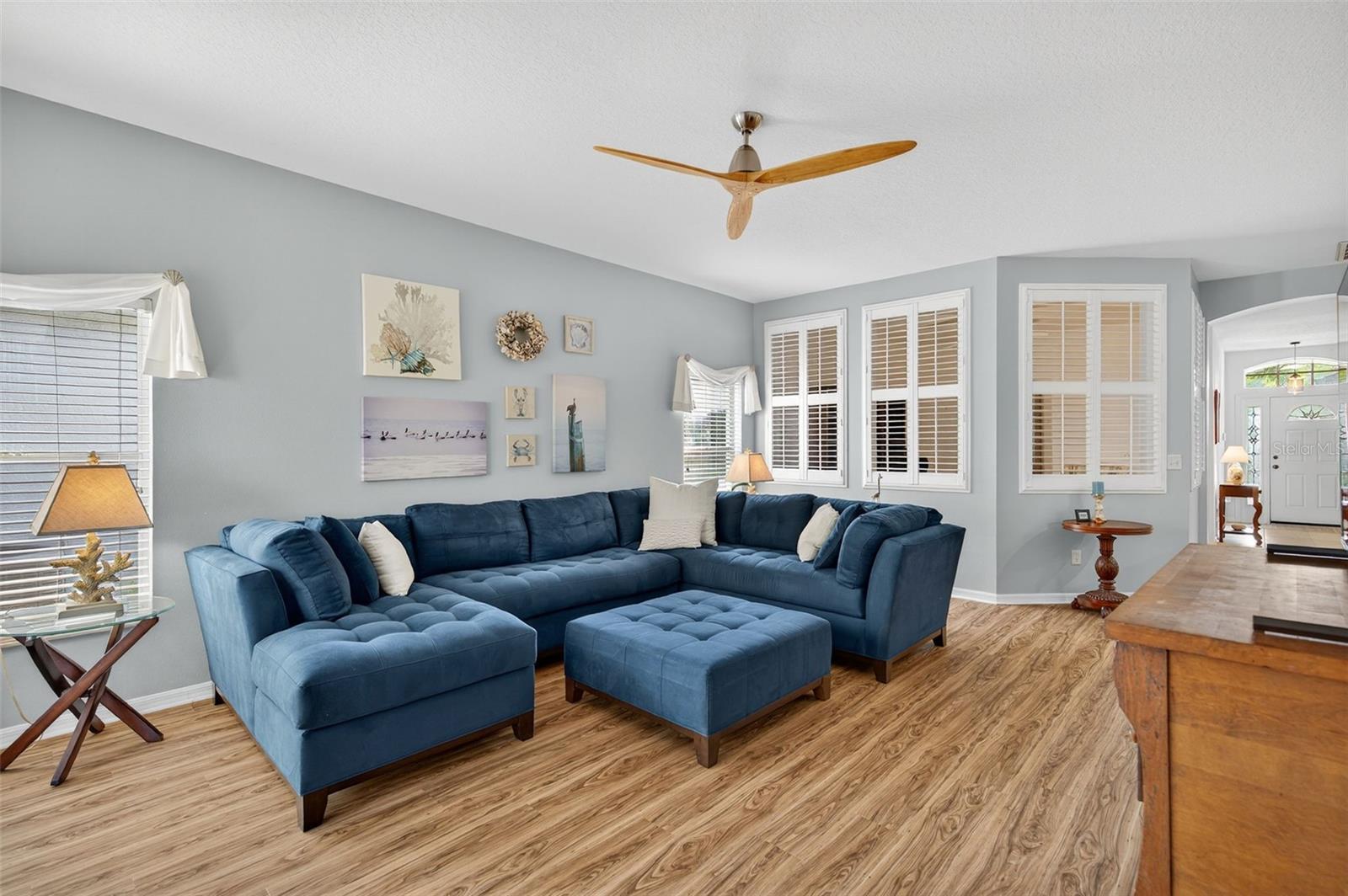 Image 36 of 75 For 10123 Mowry Lane