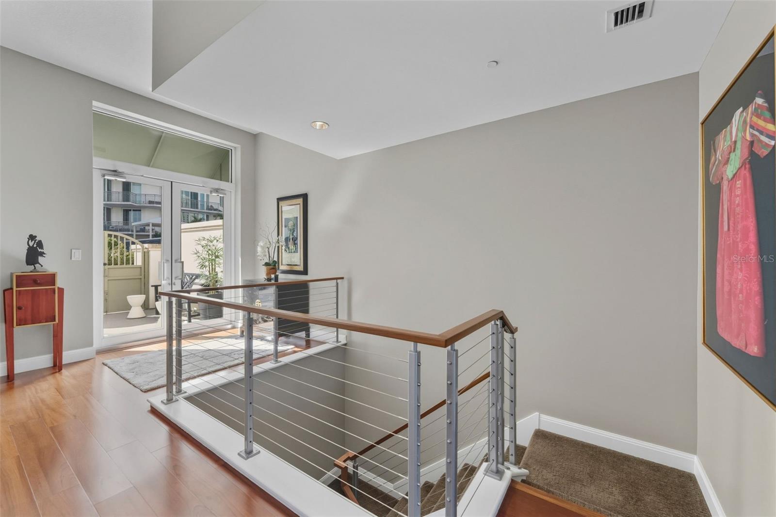 Image 11 of 22 For 450 Knights Run Avenue 414
