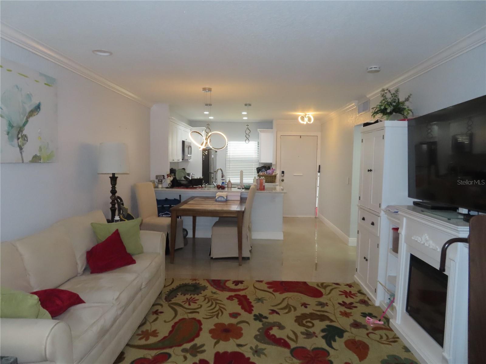 Image 9 of 17 For 1167 Mission Circle