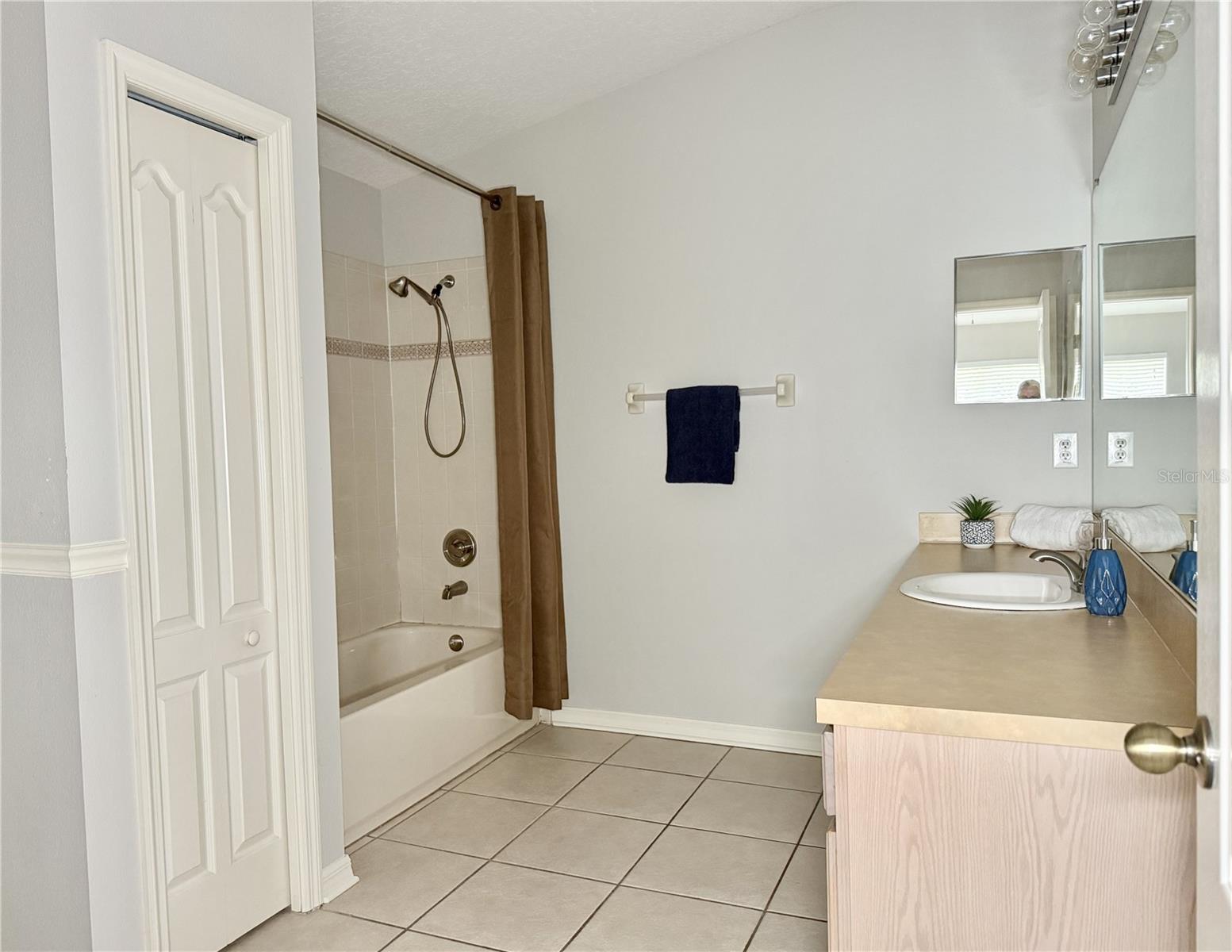 Image 21 of 38 For 3506 High Hampton Cir
