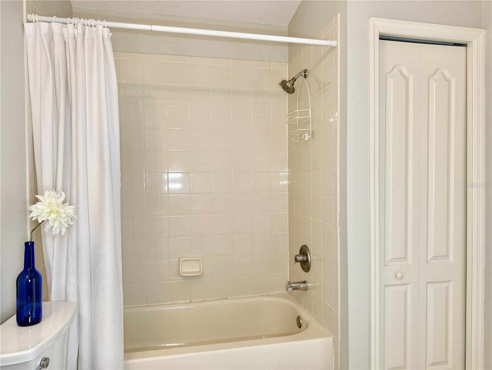 Image 28 of 38 For 3506 High Hampton Cir
