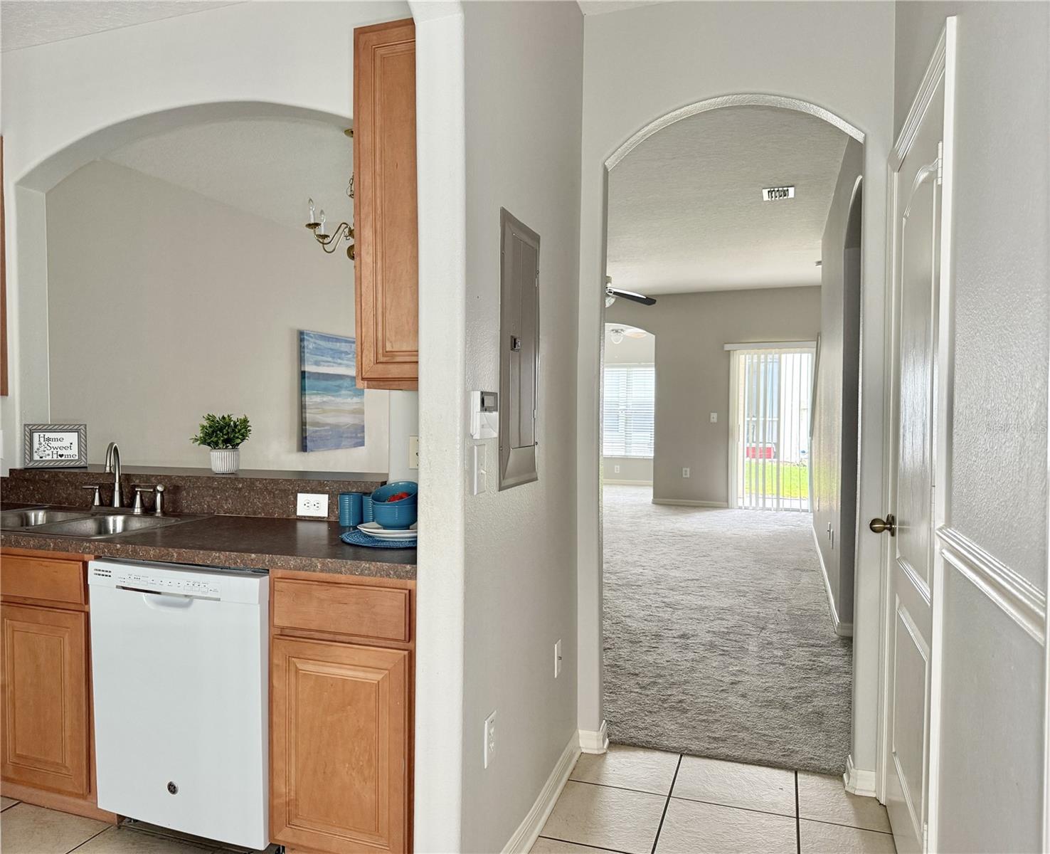 Image 3 of 38 For 3506 High Hampton Cir