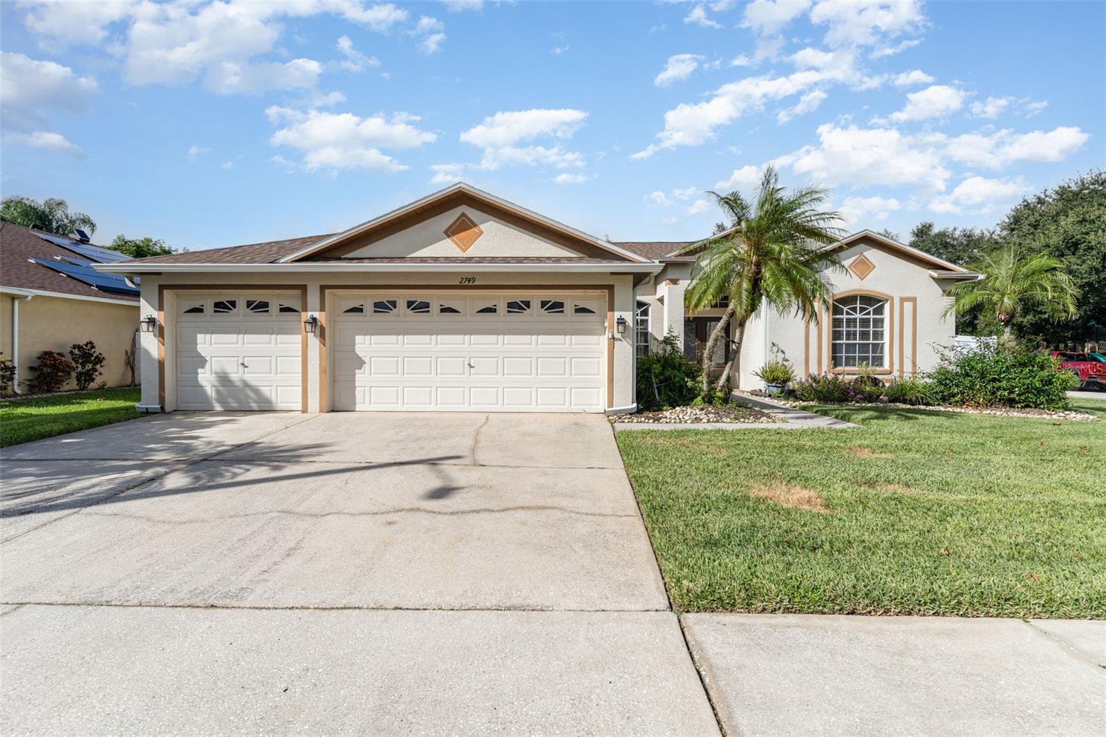 Details for 2749 Valencia Grove Drive, VALRICO, FL 33596