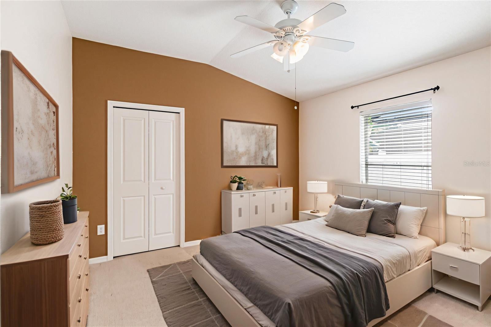Image 18 of 35 For 2749 Valencia Grove Drive