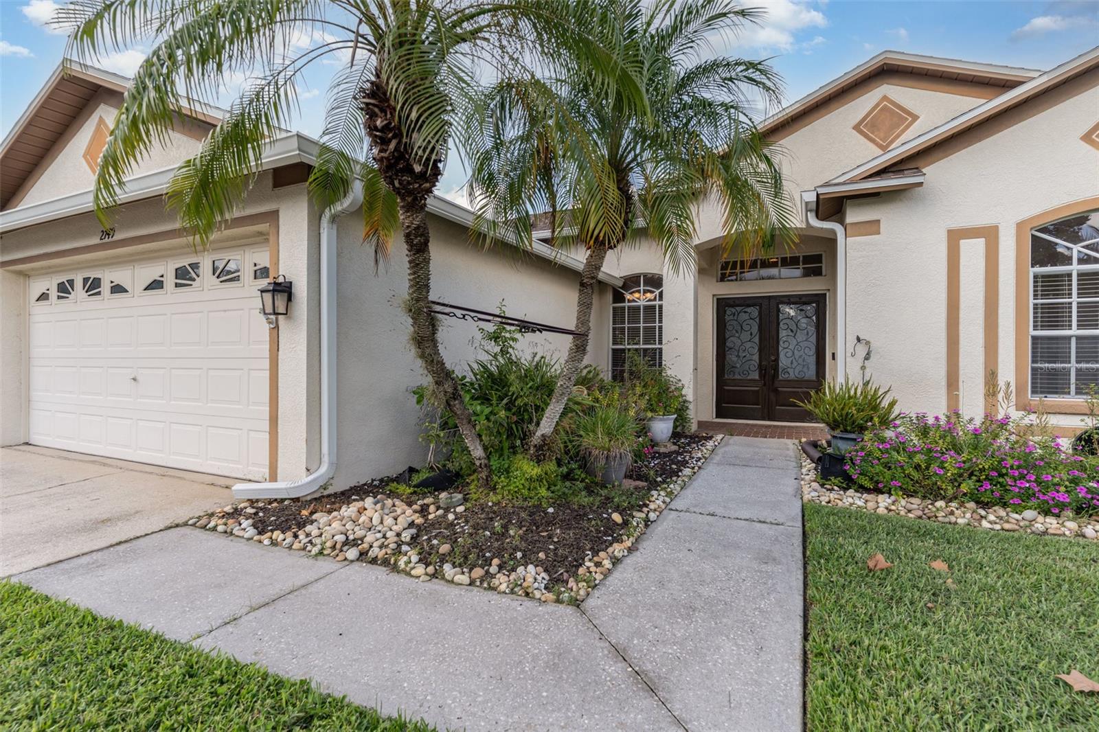Image 4 of 35 For 2749 Valencia Grove Drive